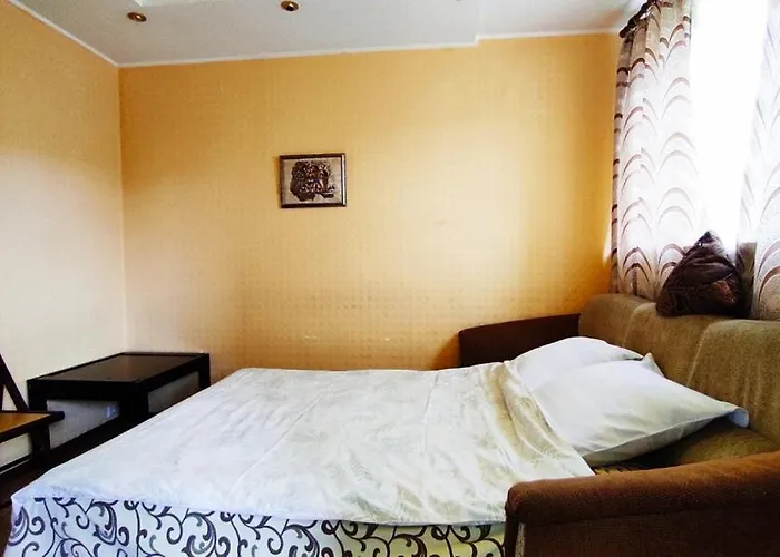 Two-Room Apartment Metro Levada